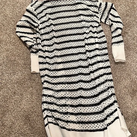 Nine West Striped Black and White Women's Sweater - Picture 4 of 6